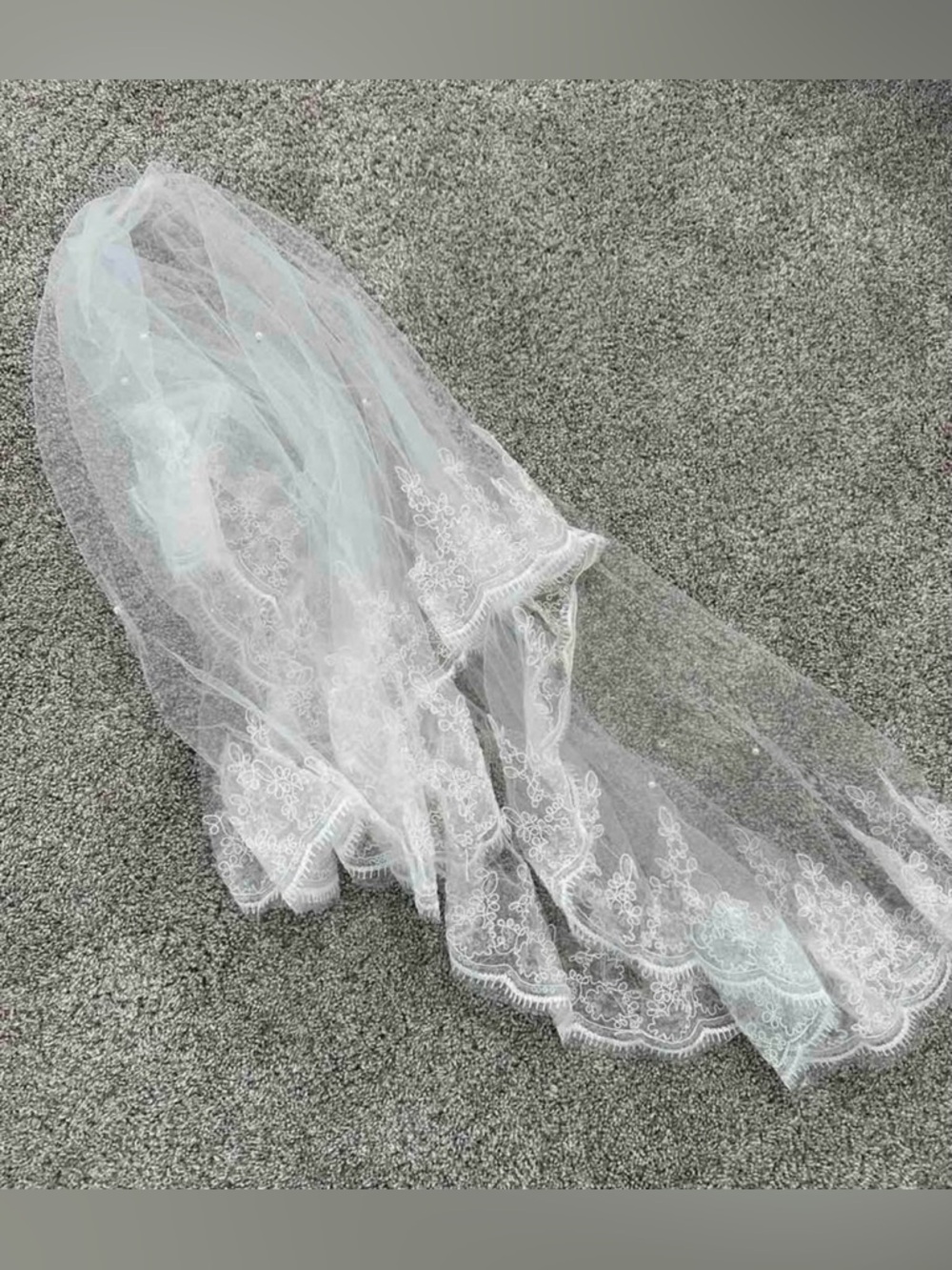 Lace Embroidered Bridal Veil